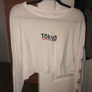 Cotton On TOKYO hustle long sleeved crop